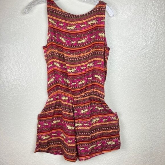 Women's Sleeveless Multicolored Elephant Romper Shorts Elastic Waist Sz M NWOT - Picture 7 of 7